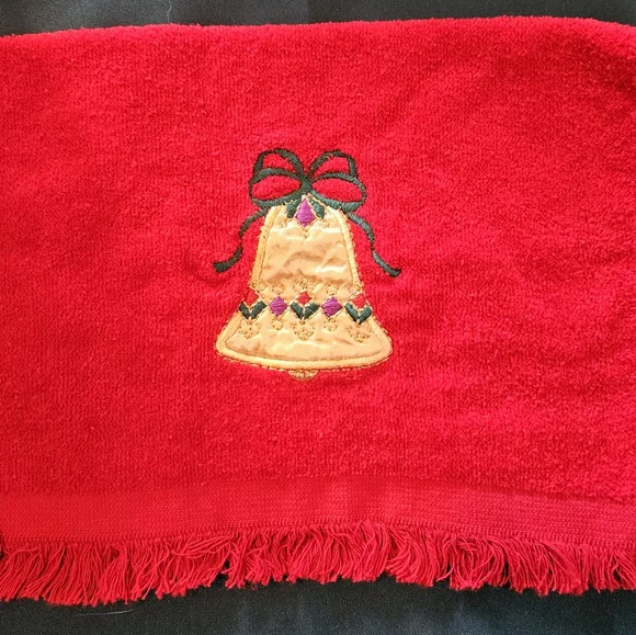 15 Piece Holiday Hand Towel Bundle - Picture 15 of 15